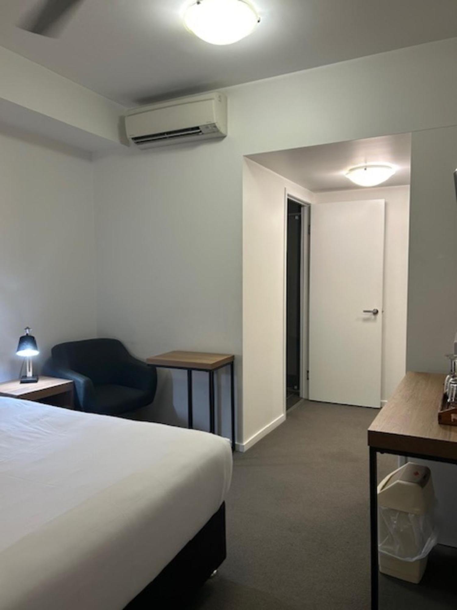 Central Holborn Apartments Townsville Quarto foto